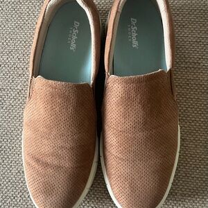 Dr. Scholl's Tan Perforated Slip-Ons with Blue-Green Insoles